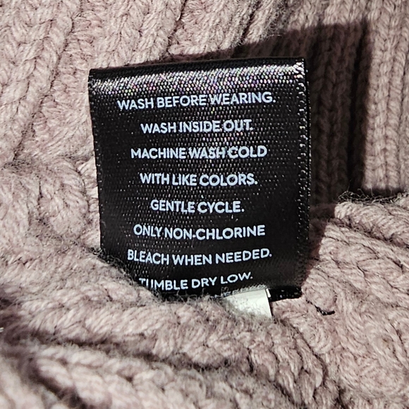 VERA WANG Simply Vera Dusty Rose Ribbed Sweater - Picture 10 of 10